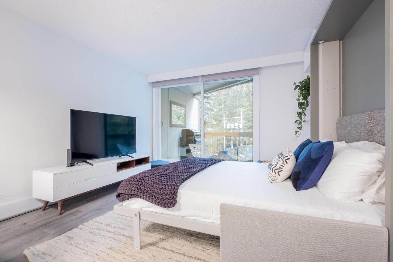 Highland Annex Studio By Outpost Whistler Apartman Kültér fotó